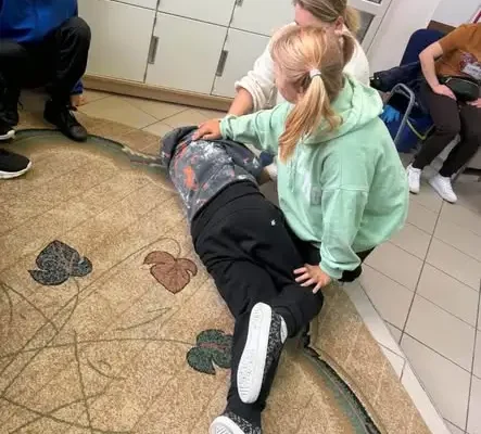 Światowy Dzień Pierwszej Pomocy w SOSW Bobrowo – uczniowie zdobyli certyfikaty