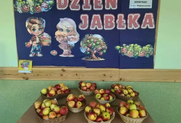 Dzień Jabłka w szkole – słodka akcja Samorządu Uczniowskiego