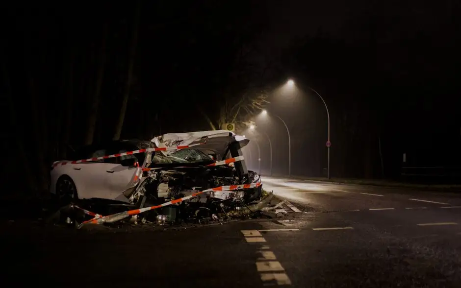 Wakacje 2026: Policyjna mapa wypadków śmiertelnych – 293 tragedie na polskich drogach