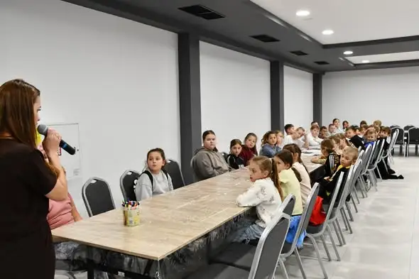 Noc Bibliotek w Zbicznie: dzieci uczyły się, jak nie dać się fake newsom