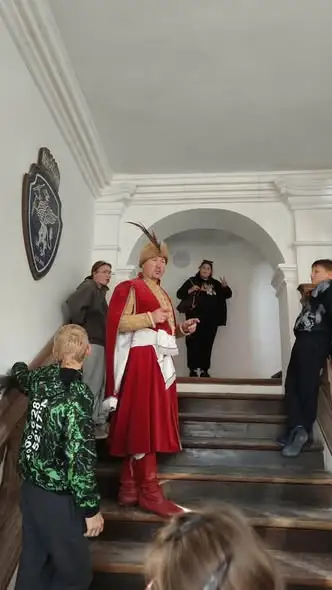 Wychowankowie Internatu w Bobrowie zwiedzili Pałac w Siemczynie
