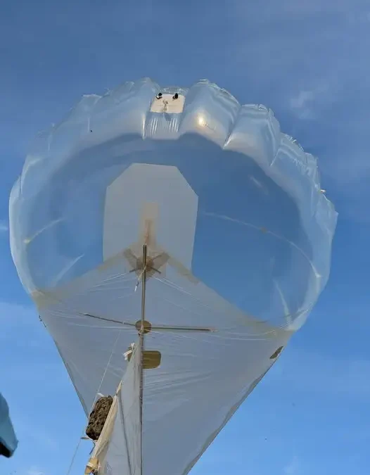 Balon badawczy do monitorowania nietoperzy odnaleziony w okolicach Brodnicy