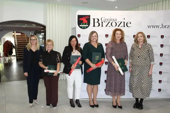 Dzień Edukacji Narodowej w Gminie Brzozie – nagrody dla nauczycieli