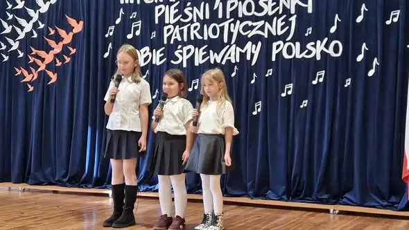 Sukces uczniów z Jastrzębia na III Powiatowym Przeglądzie Pieśni Patriotycznej w Zbicznie